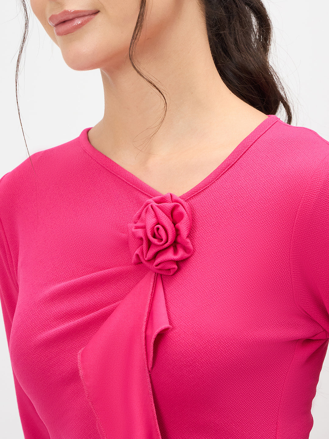 Stretchable Rosette Ruffled Top