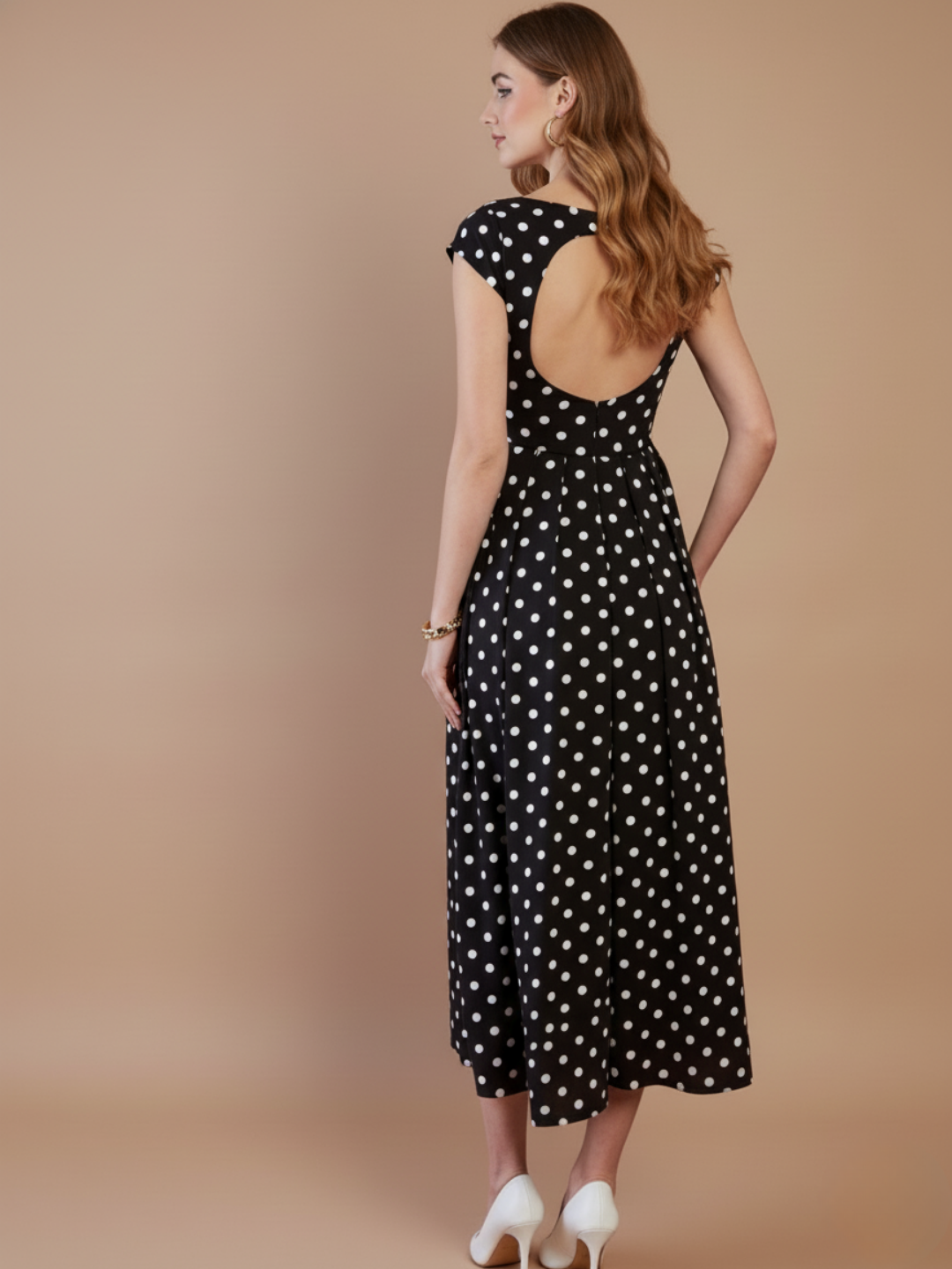 Stretchable Backless Midi Dress