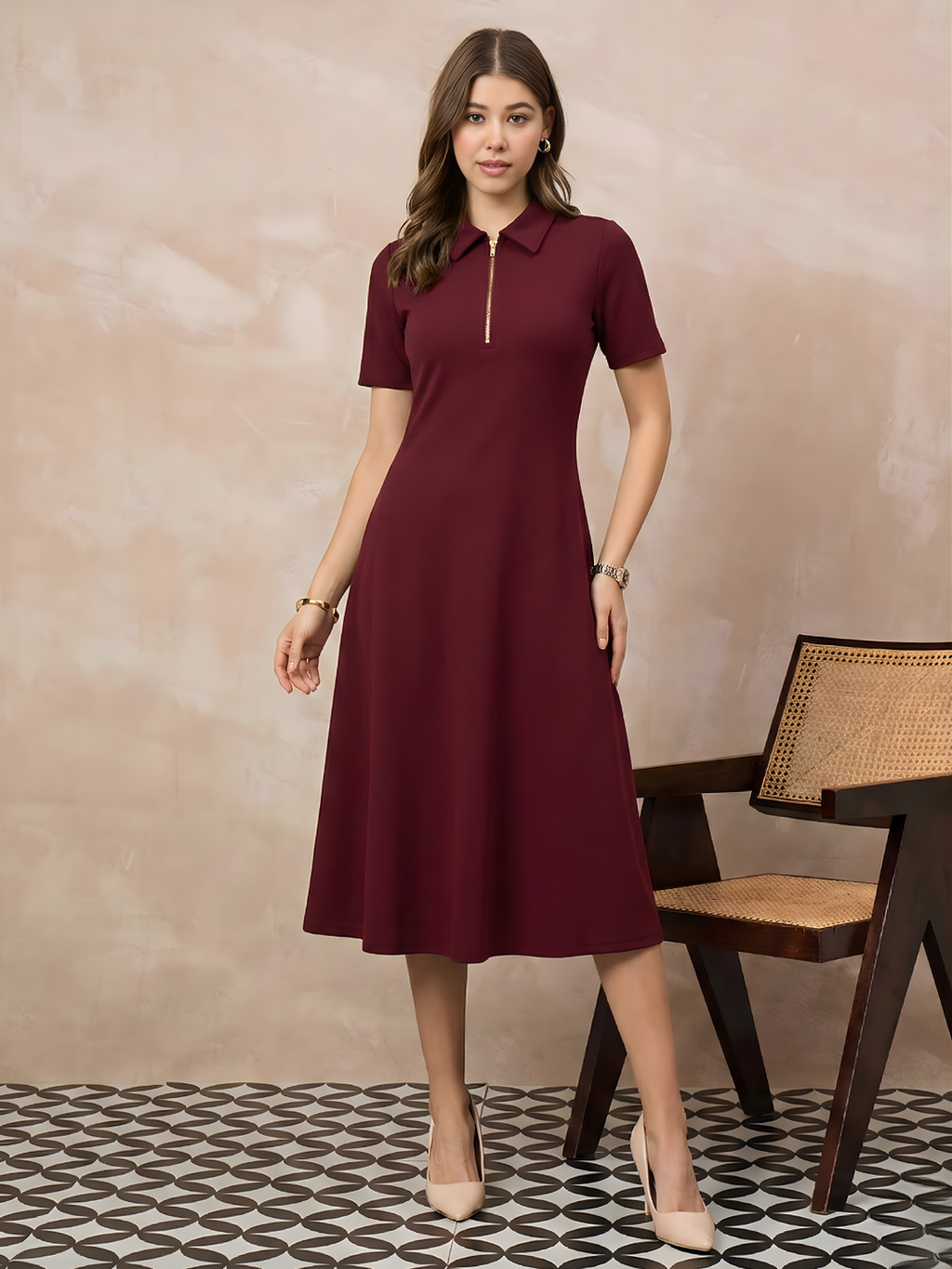 Stretchable Front Zip-up Midi Dress