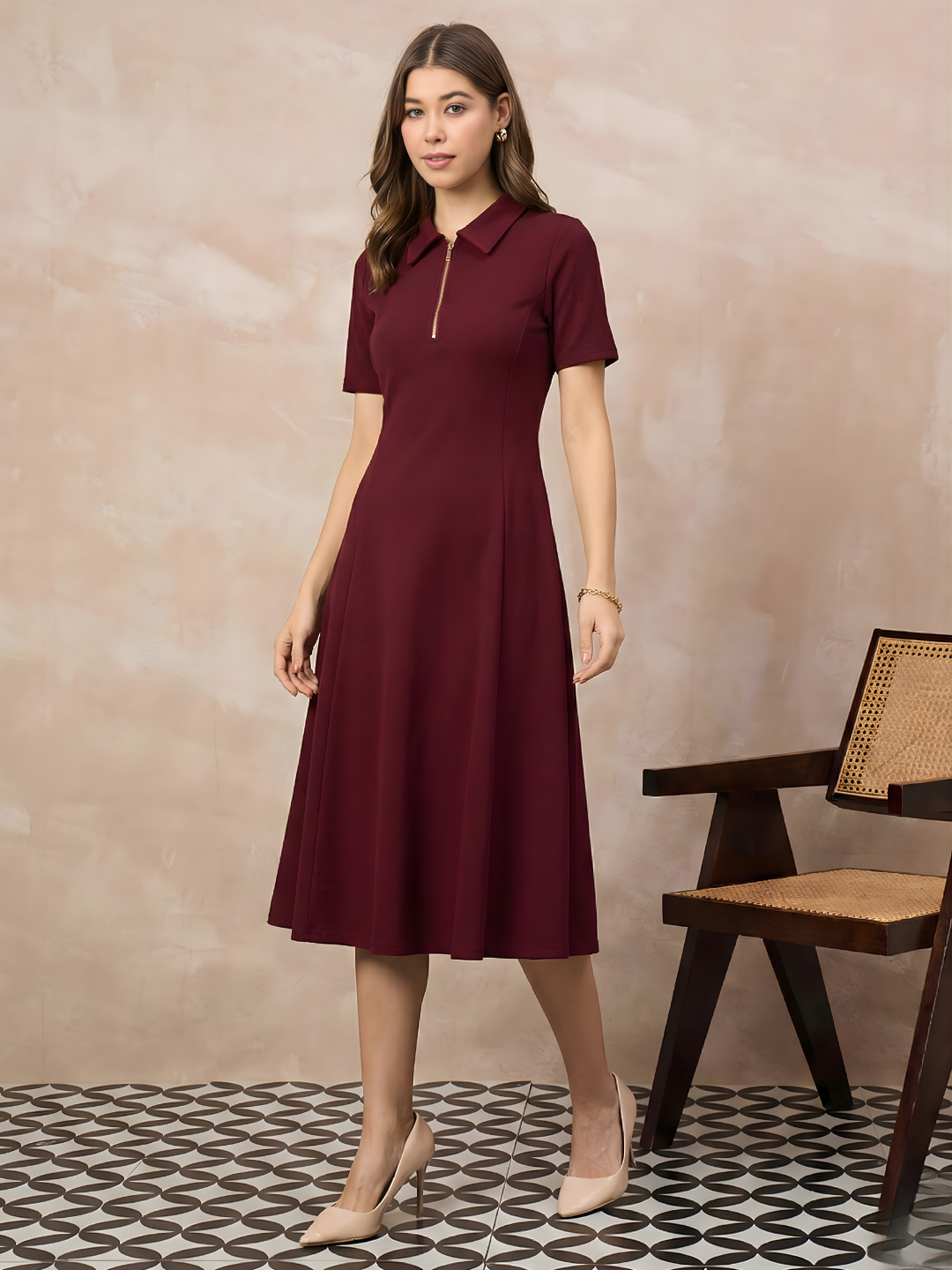 Stretchable Front Zip-up Midi Dress